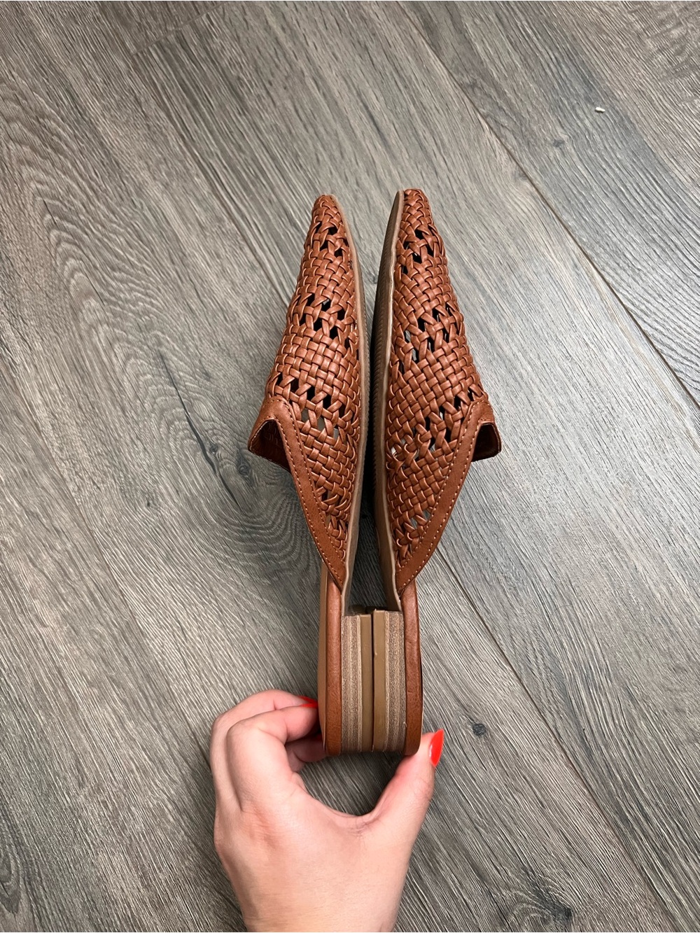 Universal Thread Woven Leather Pointed Toe Mules - Tan/Brown Size 6.5 - Picture 5 of 6